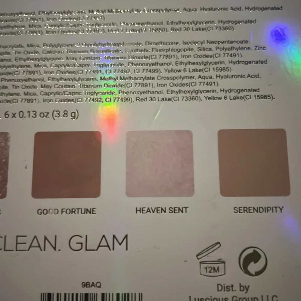 True + Luscious Lucky Glow Bronze and Highlight Palette